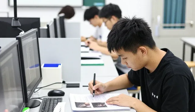 教育咨询成为教学资源发展的重要工具